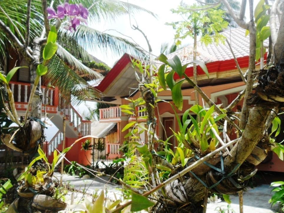 Crystal Sand Beach Resort Donsol Exterior photo